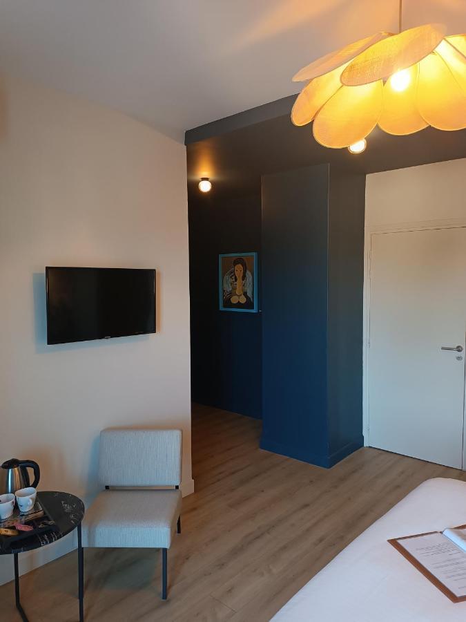 Les Galets Hotel Et B&B Бандоль Экстерьер фото