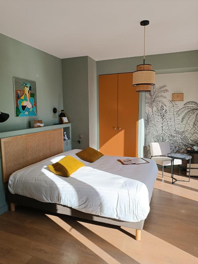 Les Galets Hotel Et B&B Бандоль Экстерьер фото