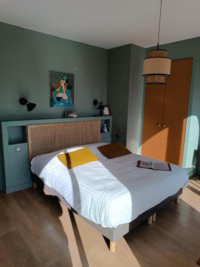 Les Galets Hotel Et B&B Бандоль Экстерьер фото
