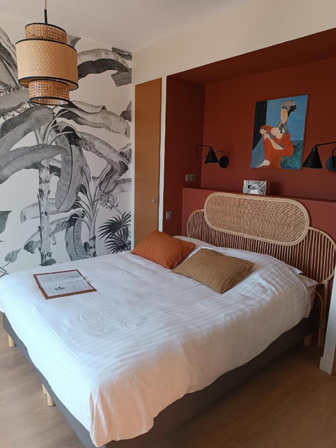 Les Galets Hotel Et B&B Бандоль Экстерьер фото