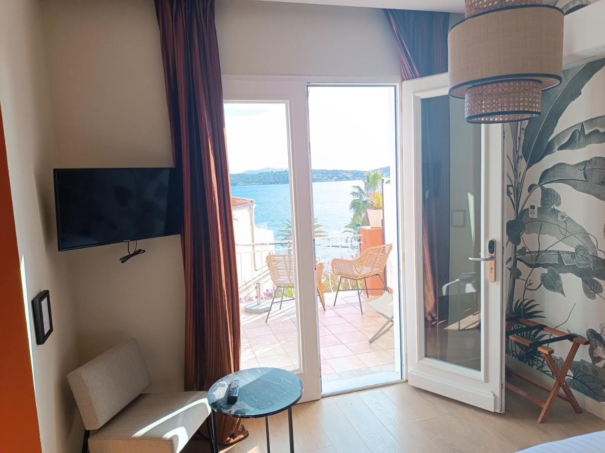 Les Galets Hotel Et B&B Бандоль Экстерьер фото