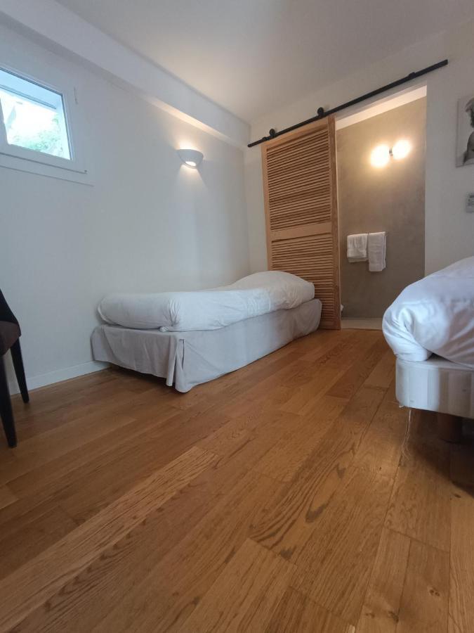 Les Galets Hotel Et B&B Бандоль Экстерьер фото