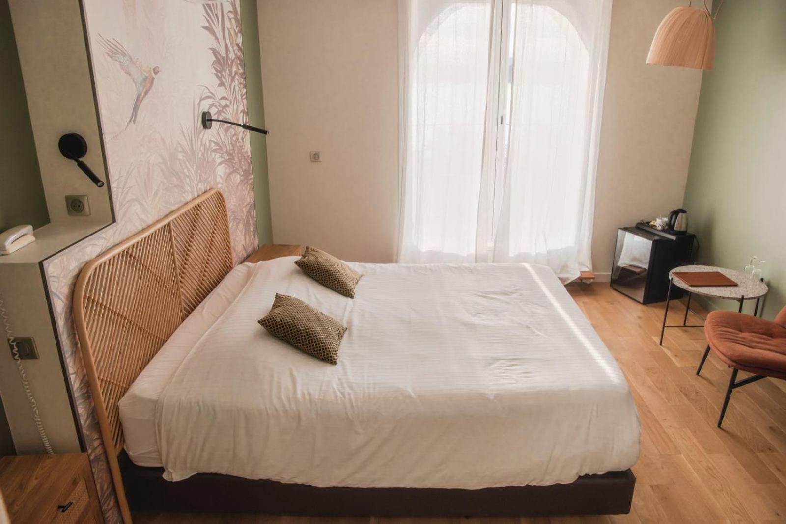 Les Galets Hotel Et B&B Бандоль Экстерьер фото